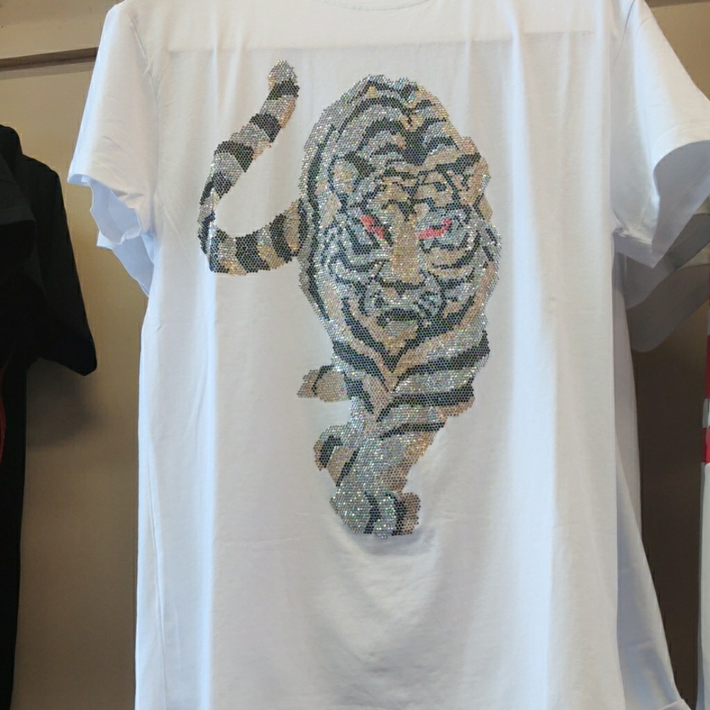 men's tee